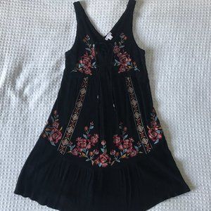 Xhilaration | Black Gauze Floral Embroidery Dress